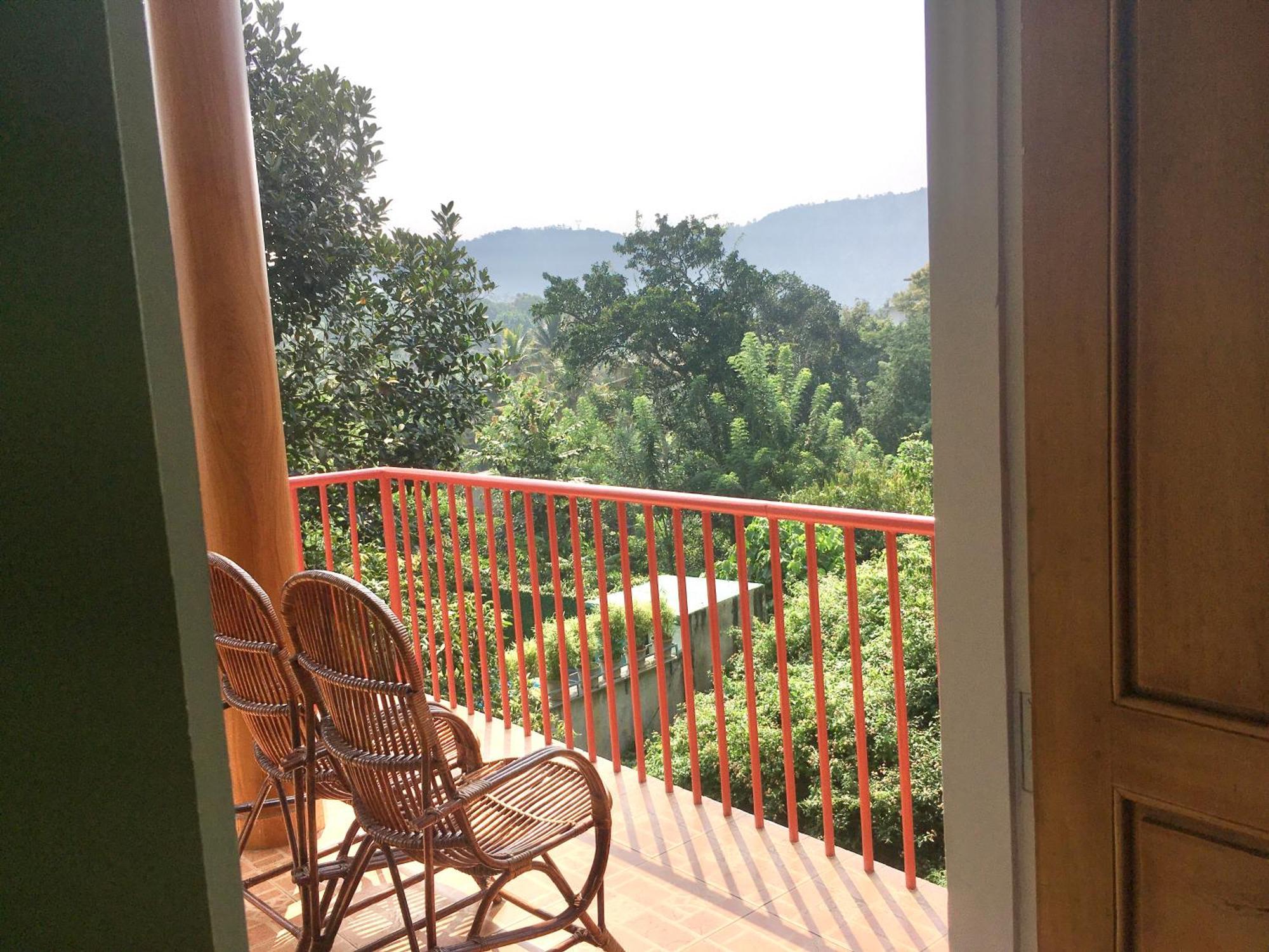 Panthalams Homestay Thekkady Exterior foto