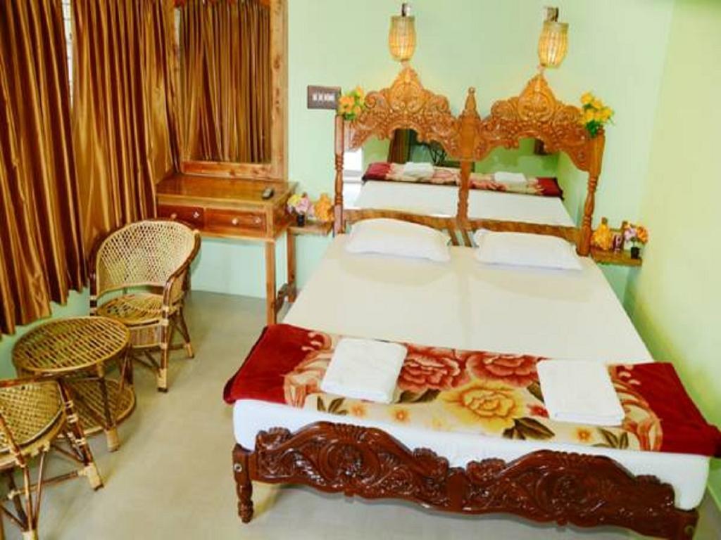 Panthalams Homestay Thekkady Exterior foto